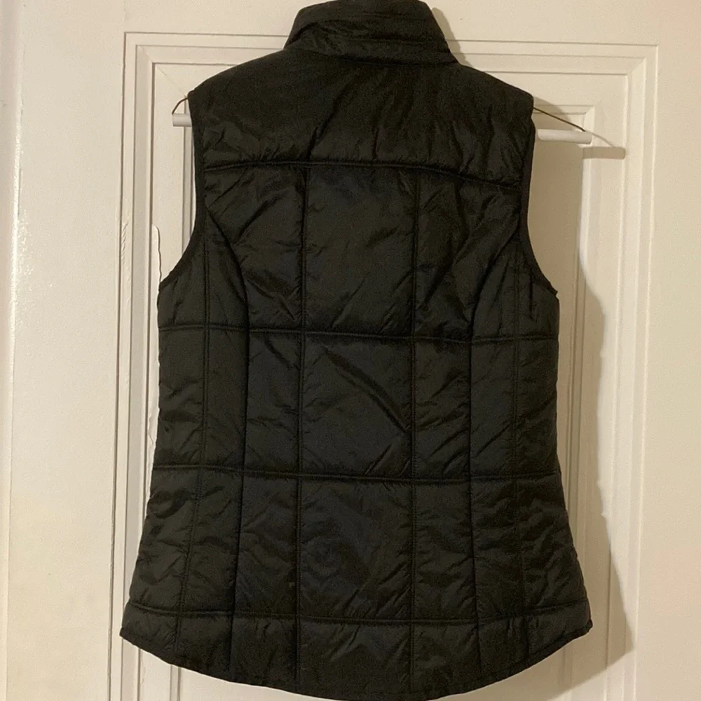 Tommy Hilfiger Puffer Vest - Picture 2 of 7